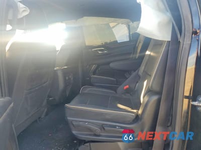 Zdjęcie 11 z 13 samochodu: 2023 CHEVROLET SUBURBAN K1500 PREMIER VIN:1GNSKFKD5PR502134 - miniatura
