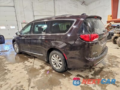 Drugie zdjęcie samochodu z przodu: 2017 CHRYSLER PACIFICA TOURING L VIN:2C4RC1BG4HR653947 - miniatura