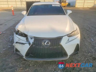 Piąte zdjęcie samochodu w środku: 2017 LEXUS IS 350 BASE VIN:JTHCE1D29H5013245 - miniatura