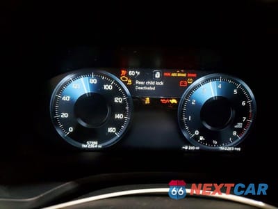 Zdjęcie 9 z 12 samochodu: 2022 VOLVO S60 B5 MOMENTUM VIN:7JRL12TZ5NG155207 - miniatura