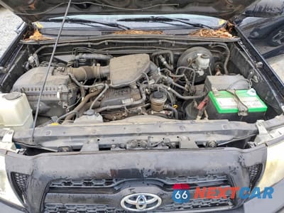 Zdjęcie 11 z 12 samochodu: 2011 TOYOTA TACOMA VIN:5TFNX4CN6BX003608 - miniatura