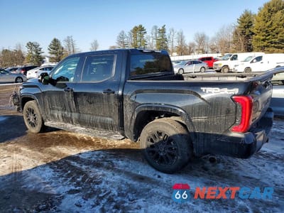 Drugie zdjęcie samochodu z przodu: 2024 TOYOTA TUNDRA CREWMAX SR VIN:5TFLA5DB1RX151856 - miniatura