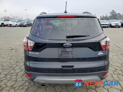 Zdjęcie 6 z 13 samochodu: 2018 FORD ESCAPE SE VIN:1FMCU0GD0JUA31247 - miniatura