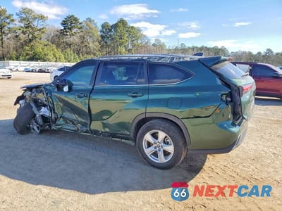 Drugie zdjęcie samochodu z przodu: 2023 TOYOTA HIGHLANDER L VIN:5TDKDRAH5PS505531 - miniatura