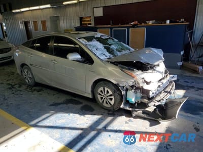 Czwarte zdjęcie samochodu z boku: 2017 TOYOTA PRIUS VIN:JTDKARFU8H3044892 - miniatura
