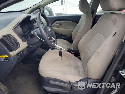 Zdjęcie 7 z 12 samochodu: 2014 KIA RIO EX VIN:KNADN4A36E6368168 - miniatura