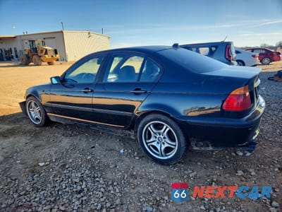 Drugie zdjęcie samochodu z przodu: 2004 BMW 325 I VIN:WBAEV33404KR31645 - miniatura