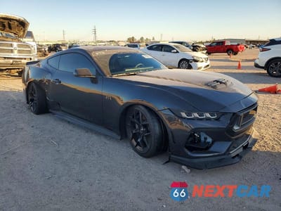 Czwarte zdjęcie samochodu z boku: 2024 FORD MUSTANG GT VIN:1FA6P8CF9R5436095 - miniatura