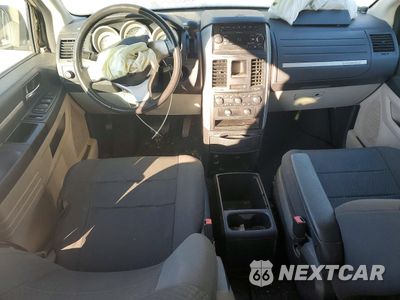 Zdjęcie 8 z 13 samochodu: 2010 DODGE GRAND CARAVAN HERO VIN:2D4RN3D16AR455474 - miniatura