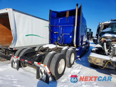 Czwarte zdjęcie samochodu z boku: 2015 VOLVO VN VNL VIN:4V4NC9EH5FN156681 - miniatura