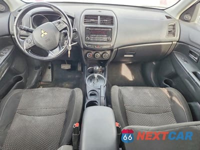 Zdjęcie 8 z 12 samochodu: 2016 MITSUBISHI OUTLANDER SPORT ES VIN:JA4AP3AW8GZ046423 - miniatura