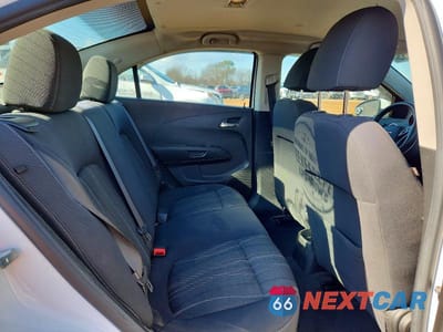 Zdjęcie 10 z 11 samochodu: 2018 CHEVROLET SONIC LT VIN:1G1JD5SHXJ4121176 - miniatura