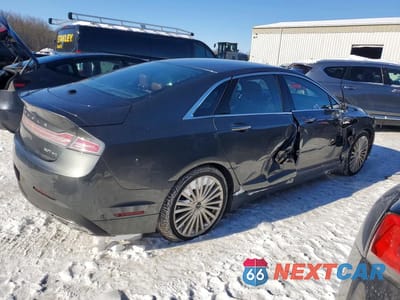 Trzecie zdjęcie samochodu z tyłu: 2017 LINCOLN MKZ RESERVE VIN:3LN6L5FC8HR613412 - miniatura