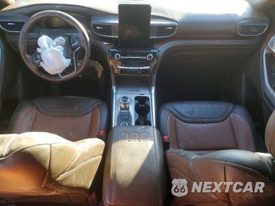 Zdjęcie 8 z 13 samochodu: 2022 FORD EXPLORER KING RANCH VIN:1FM5K8LC5NGC46864 - miniatura