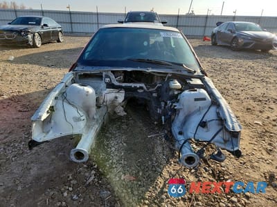 Piąte zdjęcie samochodu w środku: 1998 BMW 318 TI VIN:WBACG7321WKC30965 - miniatura