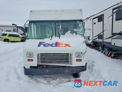 Piąte zdjęcie samochodu w środku: 2019 FORD E450 DELIVERY TRUCK VIN:1FC3E4K66KDC43587 - miniatura