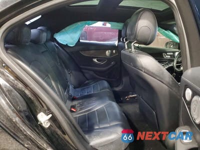Zdjęcie 10 z 12 samochodu: 2015 MERCEDES-BENZ C 300 4MATIC VIN:55SWF4KBXFU002572 - miniatura