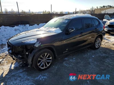 2015 BMW X1 XDRIVE28I WBAVL1C59FVY34397 - główne zdjęcie licytacji z USA - miniatura