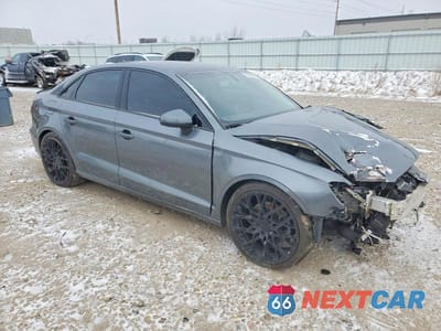 Czwarte zdjęcie samochodu z boku: 2015 AUDI A3 PREMIUM VIN:WAUBFGFF0F1122241 - miniatura