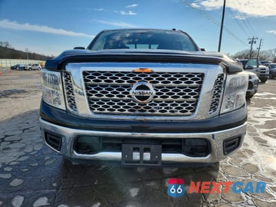 Piąte zdjęcie samochodu w środku: 2019 NISSAN TITAN SV VIN:1N6AA1E51KN509402 - miniatura