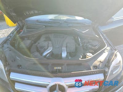 Zdjęcie 12 z 12 samochodu: 2015 MERCEDES-BENZ GL 550 4MATIC VIN:4JGDF7DE7FA476176 - miniatura