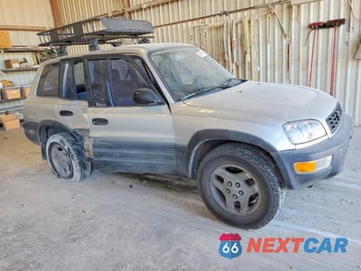 Czwarte zdjęcie samochodu z boku: 1998 TOYOTA RAV4 VIN:JT3GP10VXW7034544 - miniatura