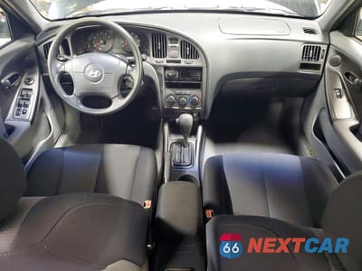 Zdjęcie 8 z 11 samochodu: 2006 HYUNDAI ELANTRA GLS VIN:KMHDN56DX6U199890 - miniatura