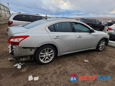 Trzecie zdjęcie samochodu z tyłu: 2009 NISSAN MAXIMA S VIN:1N4AA51E19C818749 - miniatura