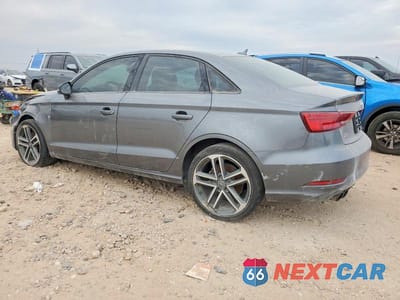 Drugie zdjęcie samochodu z przodu: 2018 AUDI A3 PREMIUM VIN:WAUAUGFF1J1060889 - miniatura