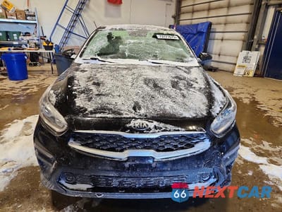 Piąte zdjęcie samochodu w środku: 2021 KIA FORTE FE VIN:3KPF24AD3ME321069 - miniatura