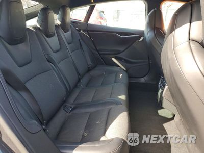 Zdjęcie 10 z 12 samochodu: 2018 TESLA MODEL S VIN:5YJSA1E29JF275519 - miniatura