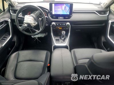 Zdjęcie 8 z 13 samochodu: 2024 TOYOTA RAV4 XLE PREMIUM VIN:JTMC1RFV7RJ027091 - miniatura