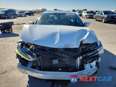 Piąte zdjęcie samochodu w środku: 2020 ACURA ILX PREMIUM VIN:19UDE2F71LA009163 - miniatura