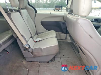 Zdjęcie 11 z 13 samochodu: 2017 CHRYSLER PACIFICA TOURING L VIN:2C4RC1BG6HR608265 - miniatura