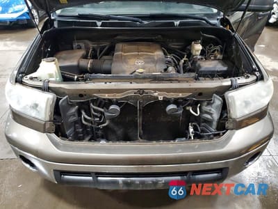 Zdjęcie 11 z 11 samochodu: 2011 TOYOTA TUNDRA GRADE VIN:5TFUW5F19BX190033 - miniatura