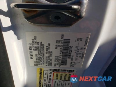 Zdjęcie 12 z 12 samochodu: 2015 FORD MUSTANG VIN:1FATP8UH2F5370245 - miniatura