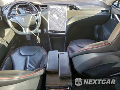 Zdjęcie 8 z 14 samochodu: 2012 TESLA MODEL S VIN:5YJSA1DP5CFS01093 - miniatura