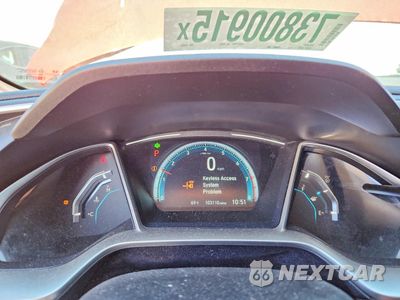 Zdjęcie 9 z 13 samochodu: 2017 HONDA CIVIC EX VIN:2HGFC2F71HH510027 - miniatura