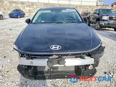 Piąte zdjęcie samochodu w środku: 2025 HYUNDAI SONATA SEL VIN:KMHL64JA5SA517488 - miniatura