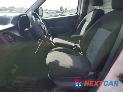 Zdjęcie 7 z 14 samochodu: 2016 RAM PROMASTER CITY DELIVERY VAN VIN:ZFBERFATXG6B68880 - miniatura