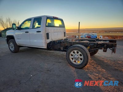 Drugie zdjęcie samochodu z przodu: 2016 GMC SIERRA K3500 VIN:1GD22VEG6GZ346903 - miniatura