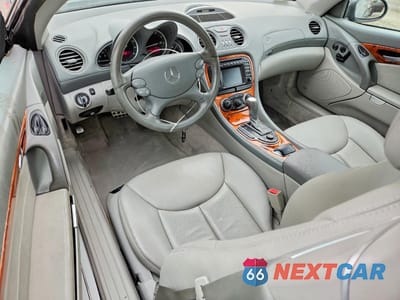 Zdjęcie 8 z 12 samochodu: 2003 MERCEDES-BENZ SL 500R VIN:WDBSK75FX3F007871 - miniatura