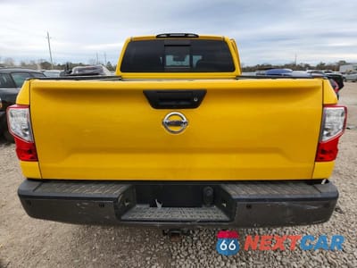 Zdjęcie 6 z 11 samochodu: 2016 NISSAN TITAN XD SL VIN:1N6BA1F47GN509342 - miniatura