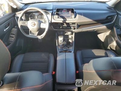 Zdjęcie 8 z 14 samochodu: 2025 NISSAN ROGUE SV VIN:5N1BT3BB2SC676320 - miniatura