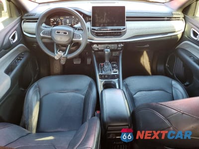 Zdjęcie 8 z 14 samochodu: 2023 JEEP COMPASS LATITUDE LUX VIN:3C4NJDFN2PT507721 - miniatura