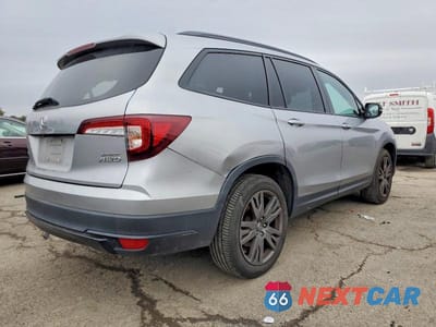 Trzecie zdjęcie samochodu z tyłu: 2022 HONDA PILOT SPORT VIN:5FNYF6H33NB053884 - miniatura