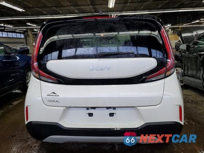 Zdjęcie 6 z 11 samochodu: 2023 KIA SOUL LX VIN:KNDJ23AU0P7872990 - miniatura