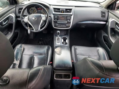 Zdjęcie 8 z 12 samochodu: 2018 NISSAN ALTIMA VIN:1N4AL3AP0JC198836 - miniatura
