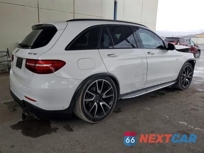 Trzecie zdjęcie samochodu z tyłu: 2018 MERCEDES-BENZ GLC 43 4MATIC AMG VIN:WDC0G6EB1JF409951 - miniatura