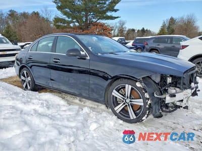 Czwarte zdjęcie samochodu z boku: 2025 MERCEDES-BENZ C 300 4MATIC VIN:W1KAF4HB6SR280222 - miniatura